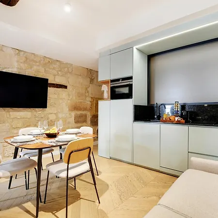 Lavie Maion Prestige Near Place Des Vosges Appartement Paris
